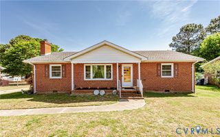 8004 Arnoka Rd, Mechanicsville, VA 23111