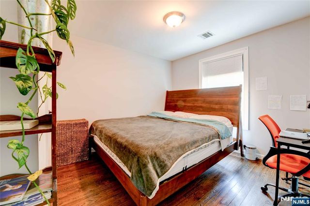 188 Pennington Street, Newark, NJ 07105