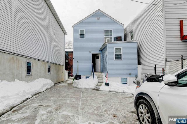 188 Pennington Street, Newark, NJ 07105