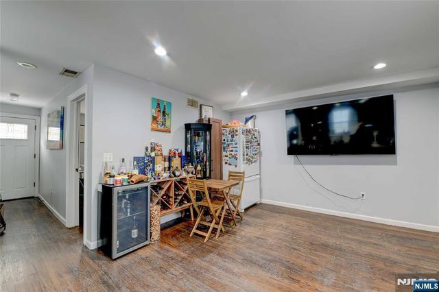 188 Pennington Street, Newark, NJ 07105