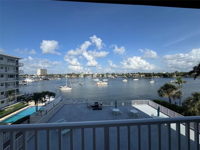 95 N Birch Road 302, Fort Lauderdale, FL 33304