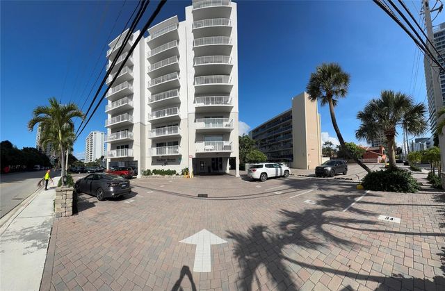 95 N Birch Road 302, Fort Lauderdale, FL 33304