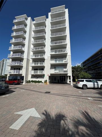 95 N Birch Road 302, Fort Lauderdale, FL 33304