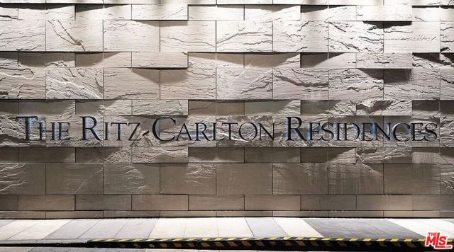 900 W Olympic Boulevard 44F, Los Angeles, CA 90015