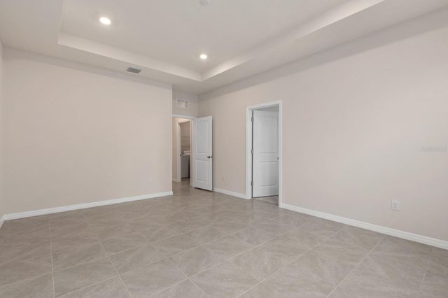 520 158TH STREET E, Bradenton, FL 34212