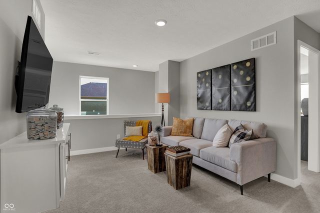 3163 Sugar Grove Drive, Whitestown, IN 46075