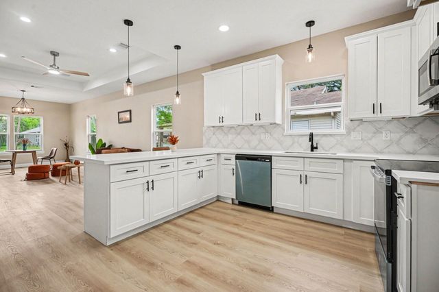 2301 Boss Street, La Marque, TX 77568