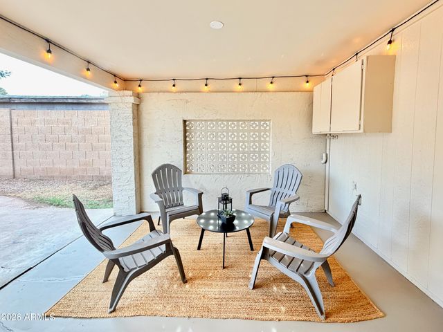 267 W HILLSIDE Street, Mesa, AZ 85201