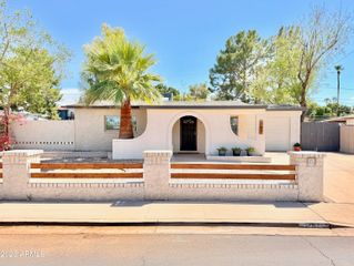 267 W HILLSIDE Street, Mesa, AZ 85201