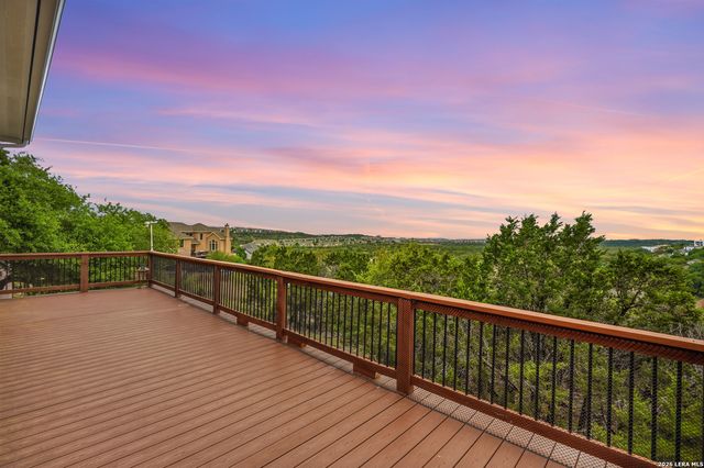 1522 Sun Mtn, San Antonio, TX 78258