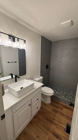 1804 Miracerros Place NE, Albuquerque, NM 87106