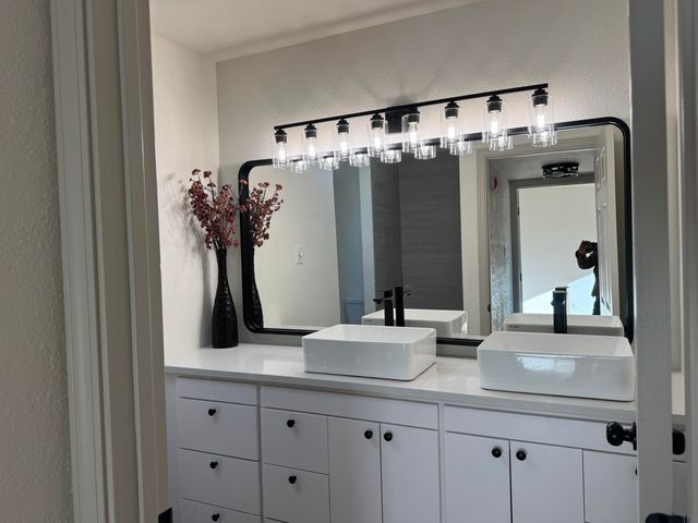 1804 Miracerros Place NE, Albuquerque, NM 87106