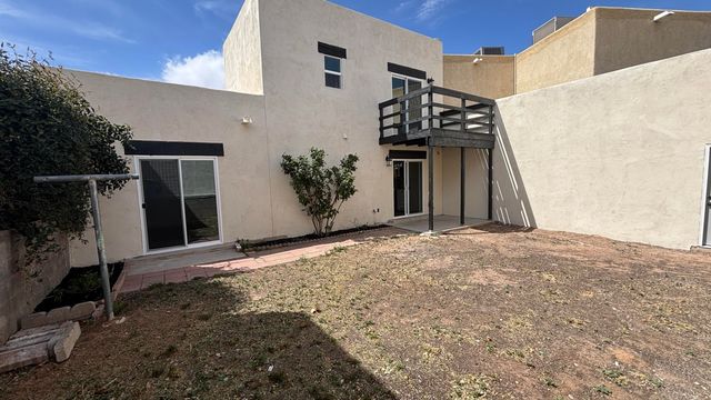1804 Miracerros Place NE, Albuquerque, NM 87106