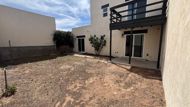 1804 Miracerros Place NE, Albuquerque, NM 87106