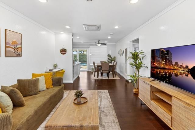 11168 Acaso Way, San Diego, CA 92126