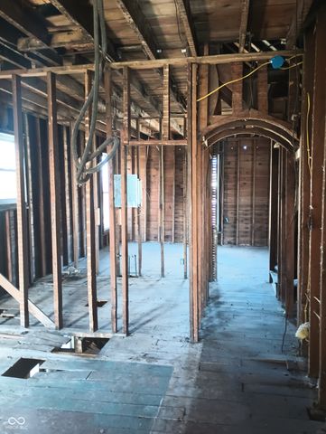 316 E 5th Street, Rushville, IN 46173