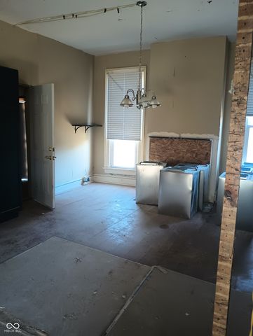 316 E 5th Street, Rushville, IN 46173