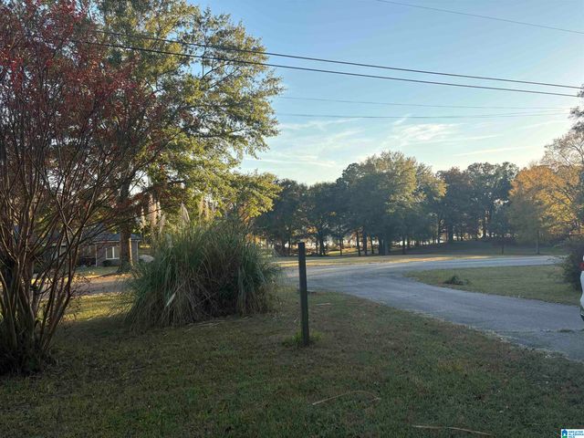 547 LAKEWOOD DRIVE, Weaver, AL 36277