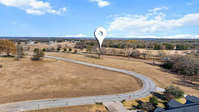 273 Toscana Circle, Gordonville, TX 76245