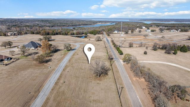 273 Toscana Circle, Gordonville, TX 76245