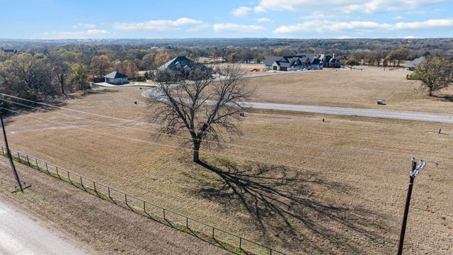 273 Toscana Circle, Gordonville, TX 76245