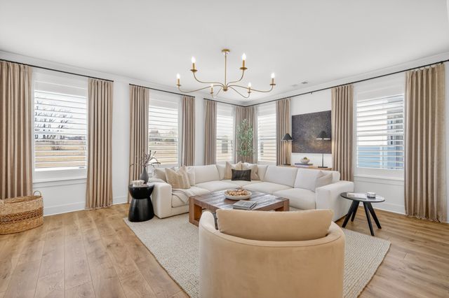 709 Conifer Dr, Spring Hill, TN 37174