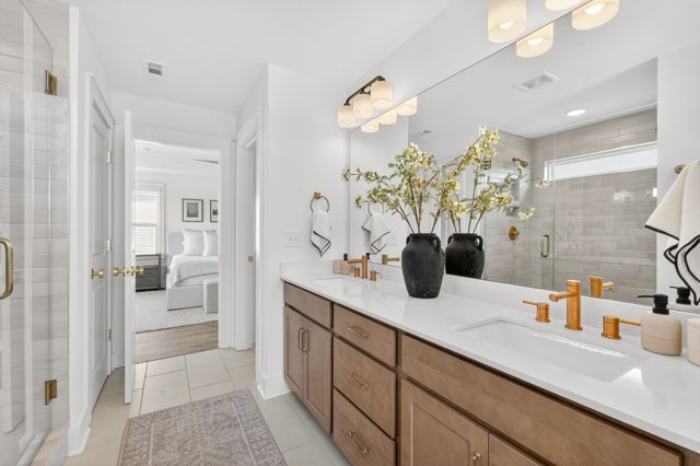 709 Conifer Dr, Spring Hill, TN 37174