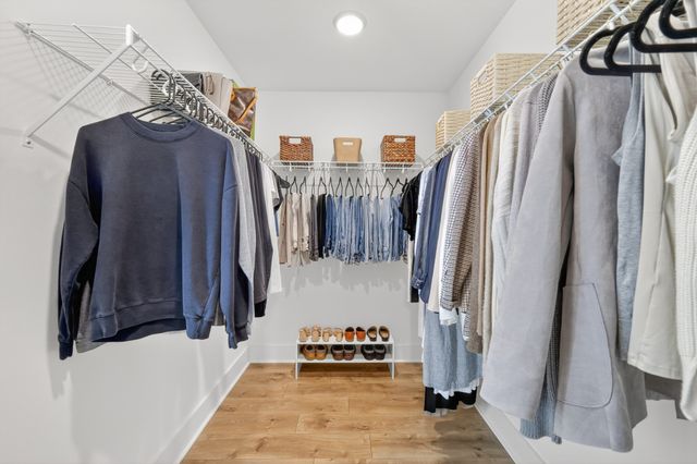 709 Conifer Dr, Spring Hill, TN 37174