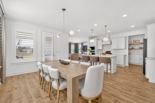 709 Conifer Dr, Spring Hill, TN 37174