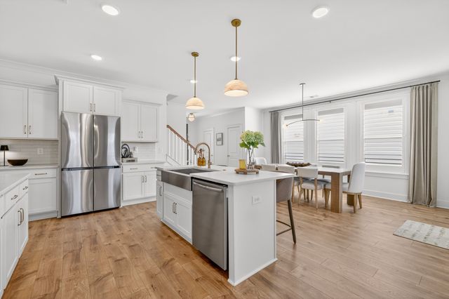 709 Conifer Dr, Spring Hill, TN 37174