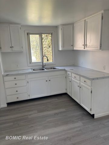 106 S Chilson Street, Bay City, MI 48706