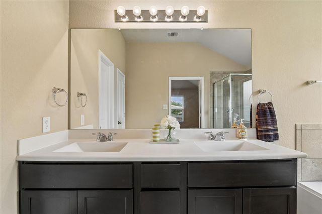 1820 Strawcove, New Braunfels, TX 78130