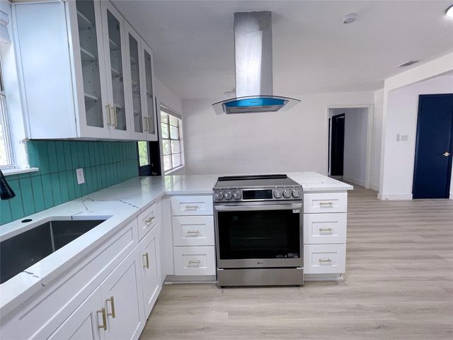 1005 Doris LN, Cedar Park, TX 78613