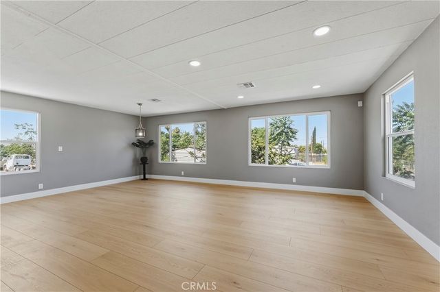21133 Kinney, Perris, CA 92570