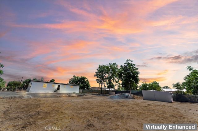 21133 Kinney, Perris, CA 92570