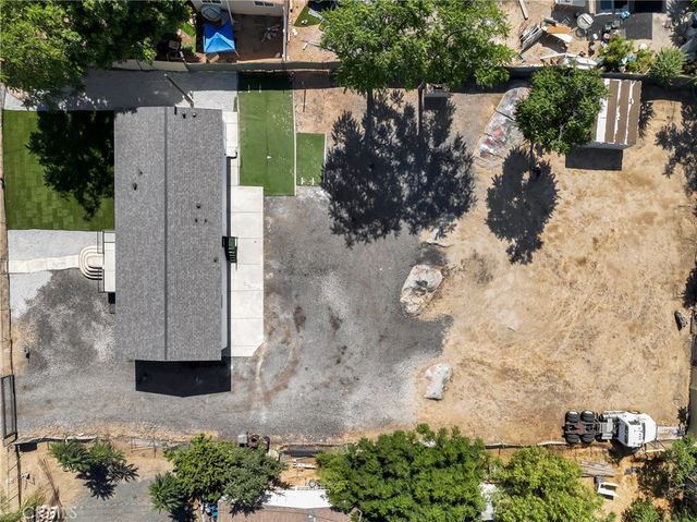 21133 Kinney, Perris, CA 92570
