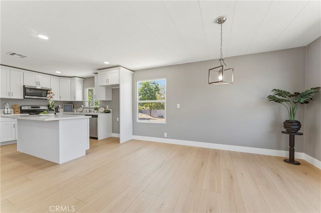 21133 Kinney, Perris, CA 92570