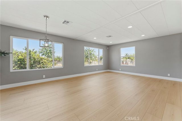 21133 Kinney, Perris, CA 92570