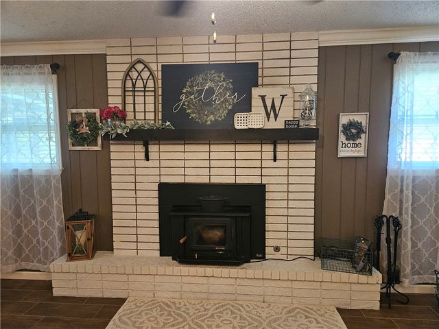 1418 Buena Vista Circle, Springdale, AR 72762
