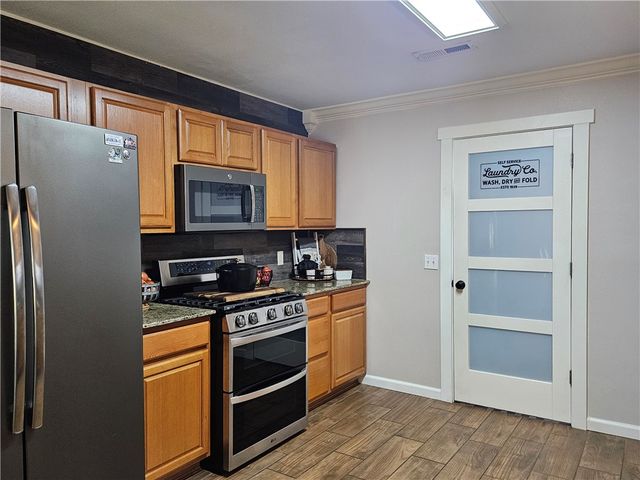 1418 Buena Vista Circle, Springdale, AR 72762