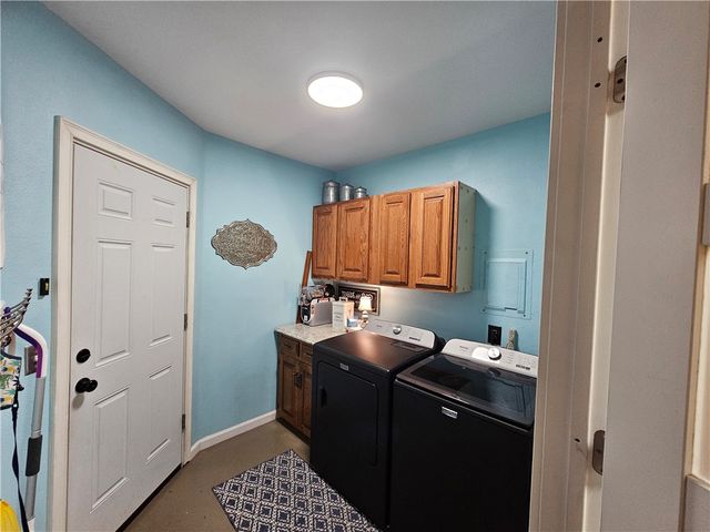 1418 Buena Vista Circle, Springdale, AR 72762