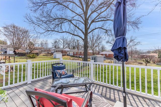 9134 Niger Drive, St Louis, MO 63123