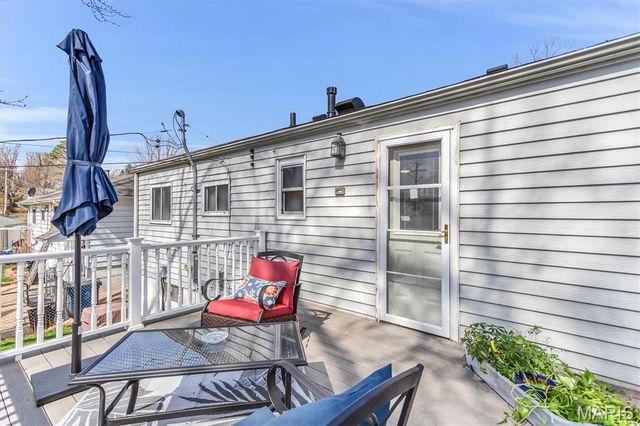 9134 Niger Drive, St Louis, MO 63123