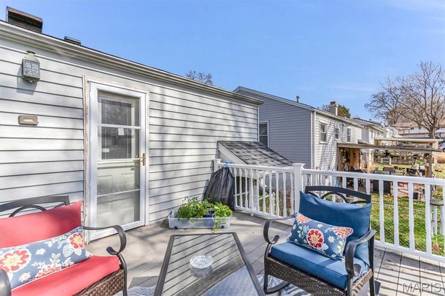 9134 Niger Drive, St Louis, MO 63123