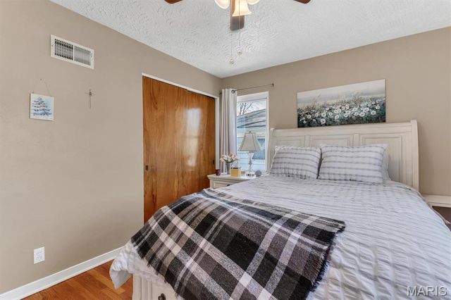 9134 Niger Drive, St Louis, MO 63123