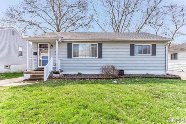 9134 Niger Drive, St Louis, MO 63123