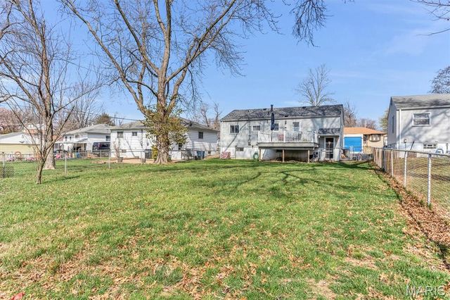 9134 Niger Drive, St Louis, MO 63123