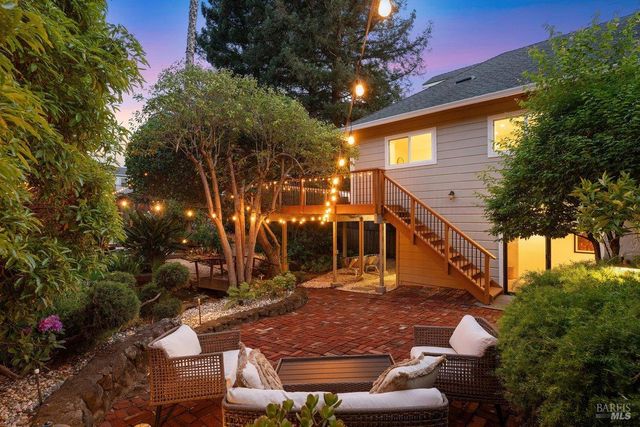 261 Glen Park Ave, San Rafael, CA 94901