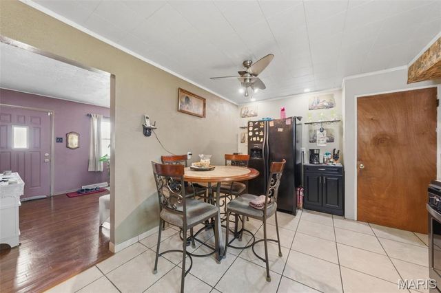 6908 Howdershell Road, Hazelwood, MO 63042