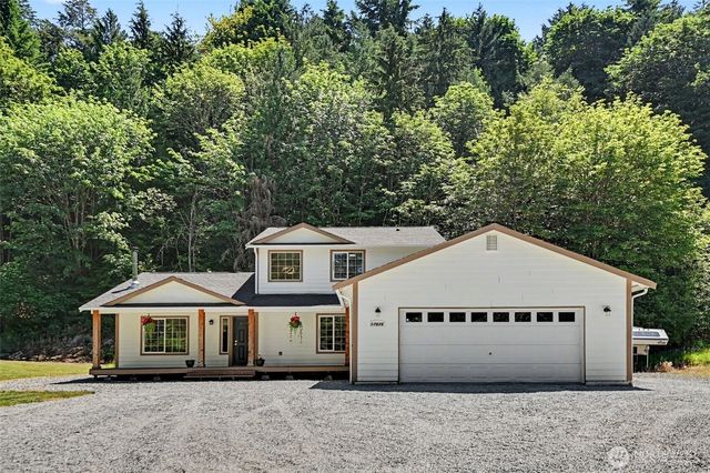 17826 214th Avenue Ct E, Orting, WA 98360